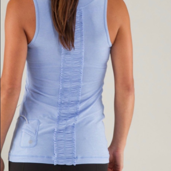 Lululemon Dash Tank - Picture 1 of 6